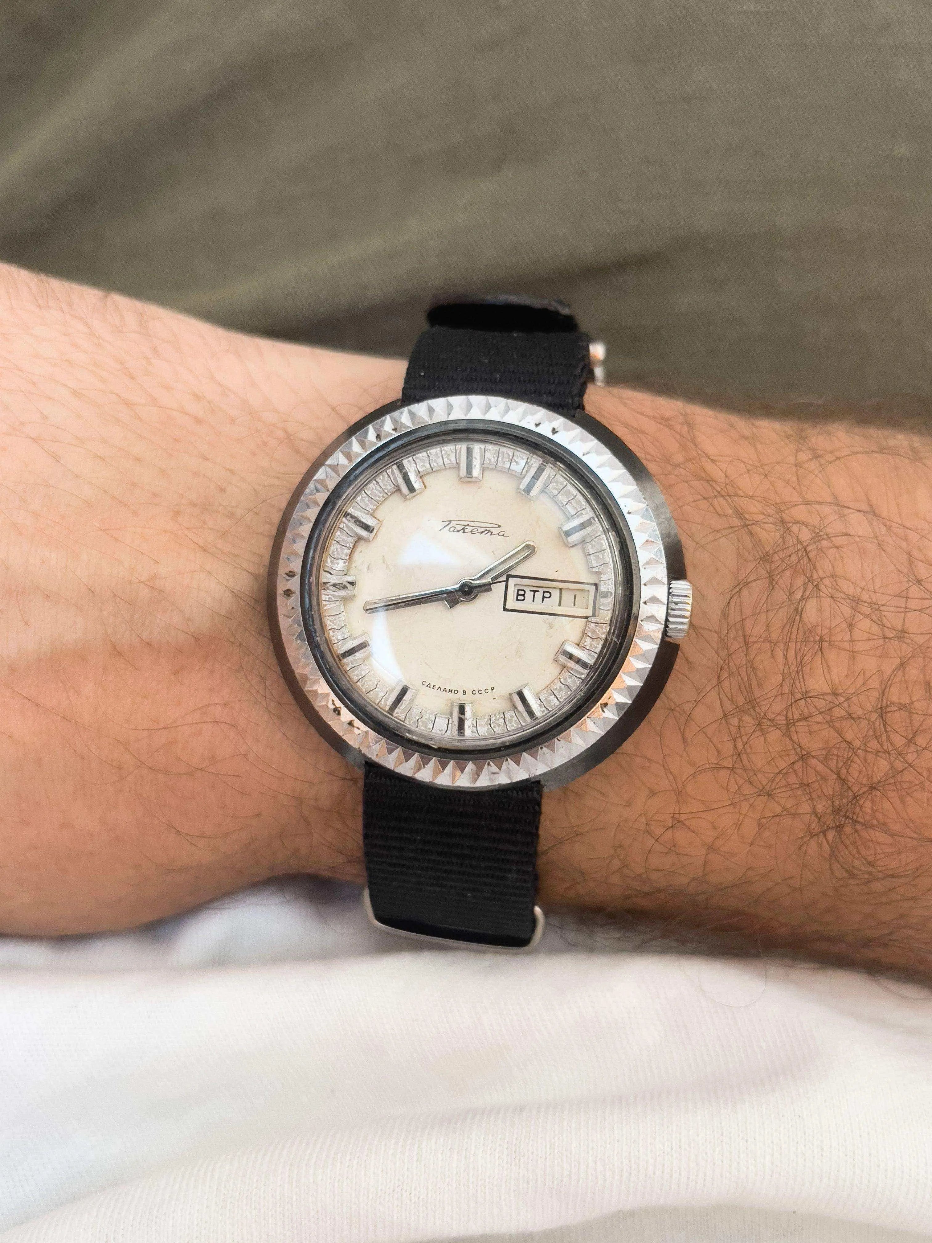 Raketa - White Dial - 1970s - Atelier Victor