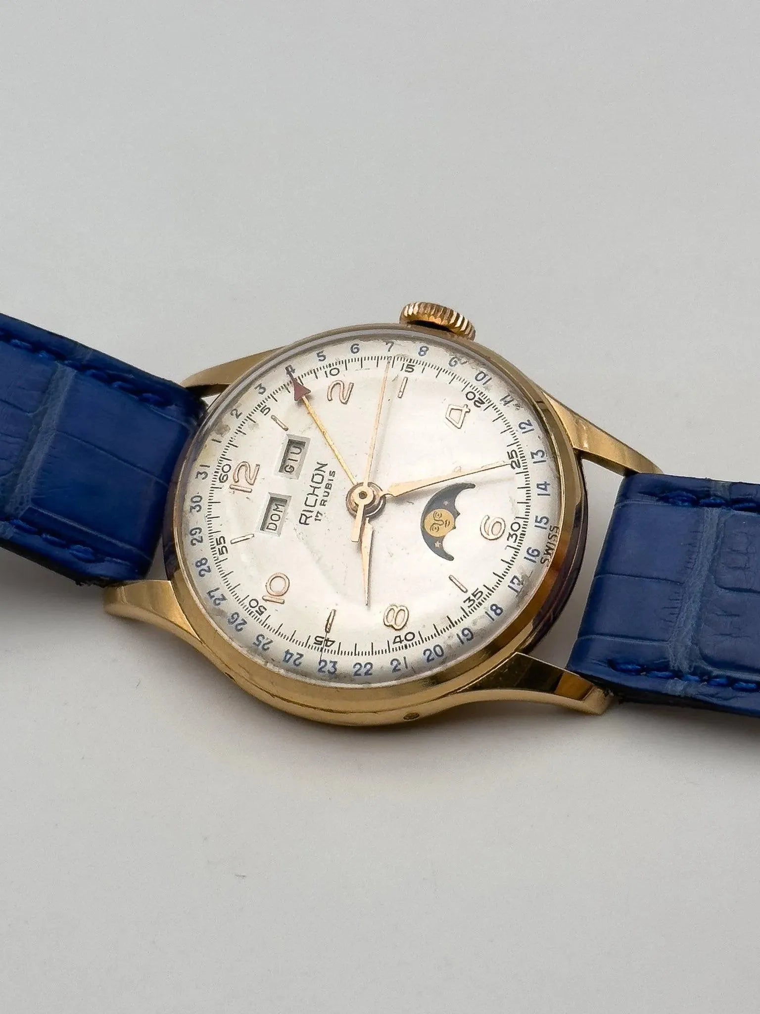 Richon - 18k Rose Gold Triple Calendar Moonphase Venus - 1940s - Atelier Victor