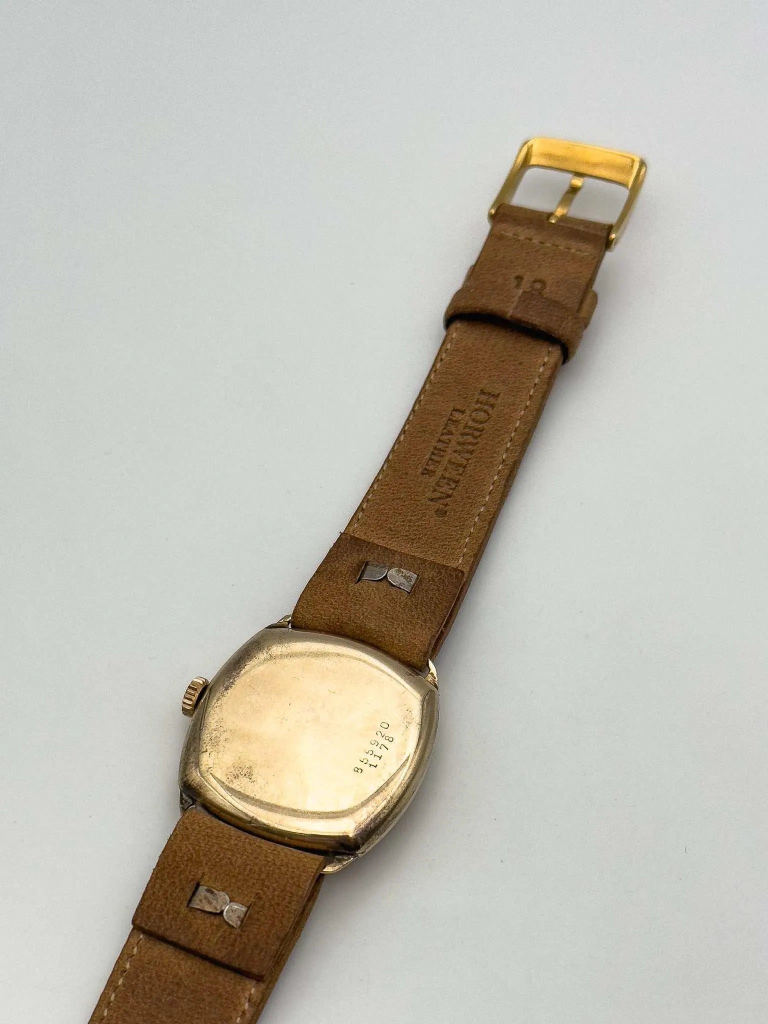 Rolco by Rolex - Coussin 9k - 1930s - Atelier Victor