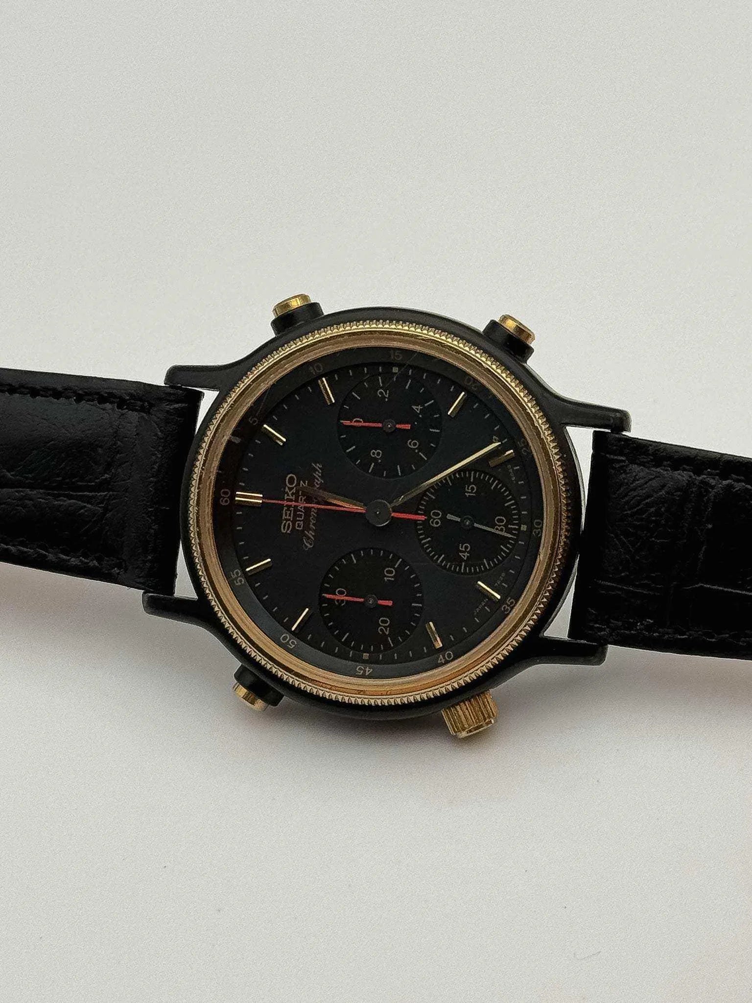 Seiko - Black Chronograph Leather - 1984 - Atelier Victor