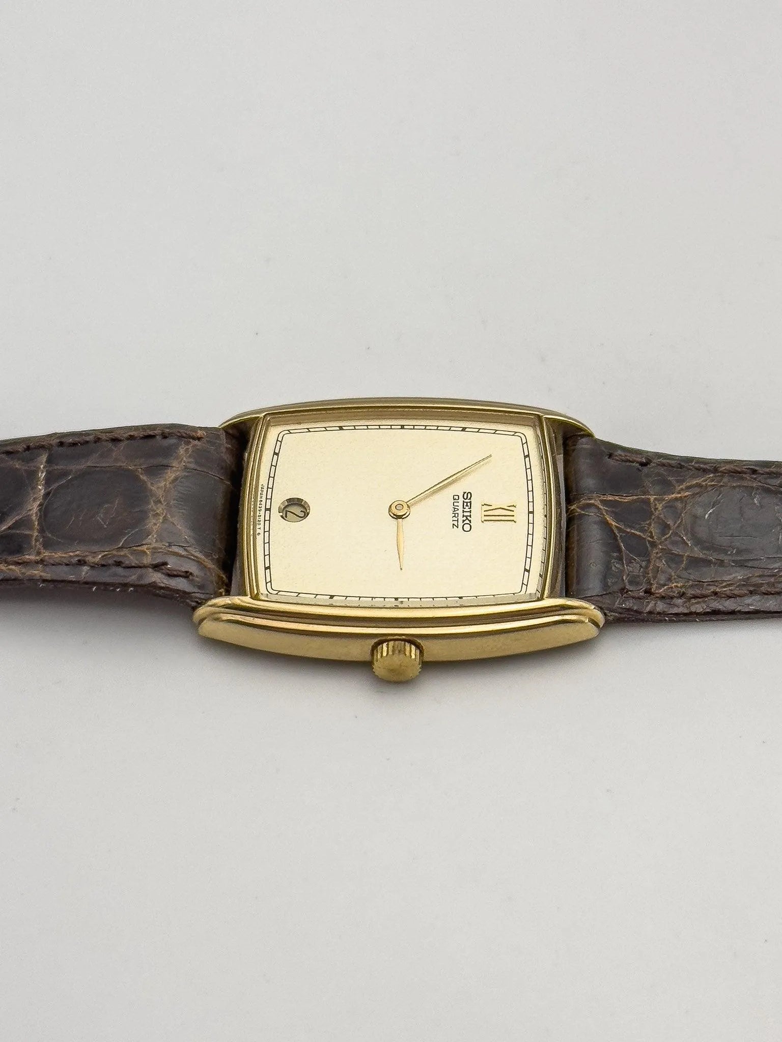 Seiko - Tonneau Gold - NOS - 1981 - Atelier Victor