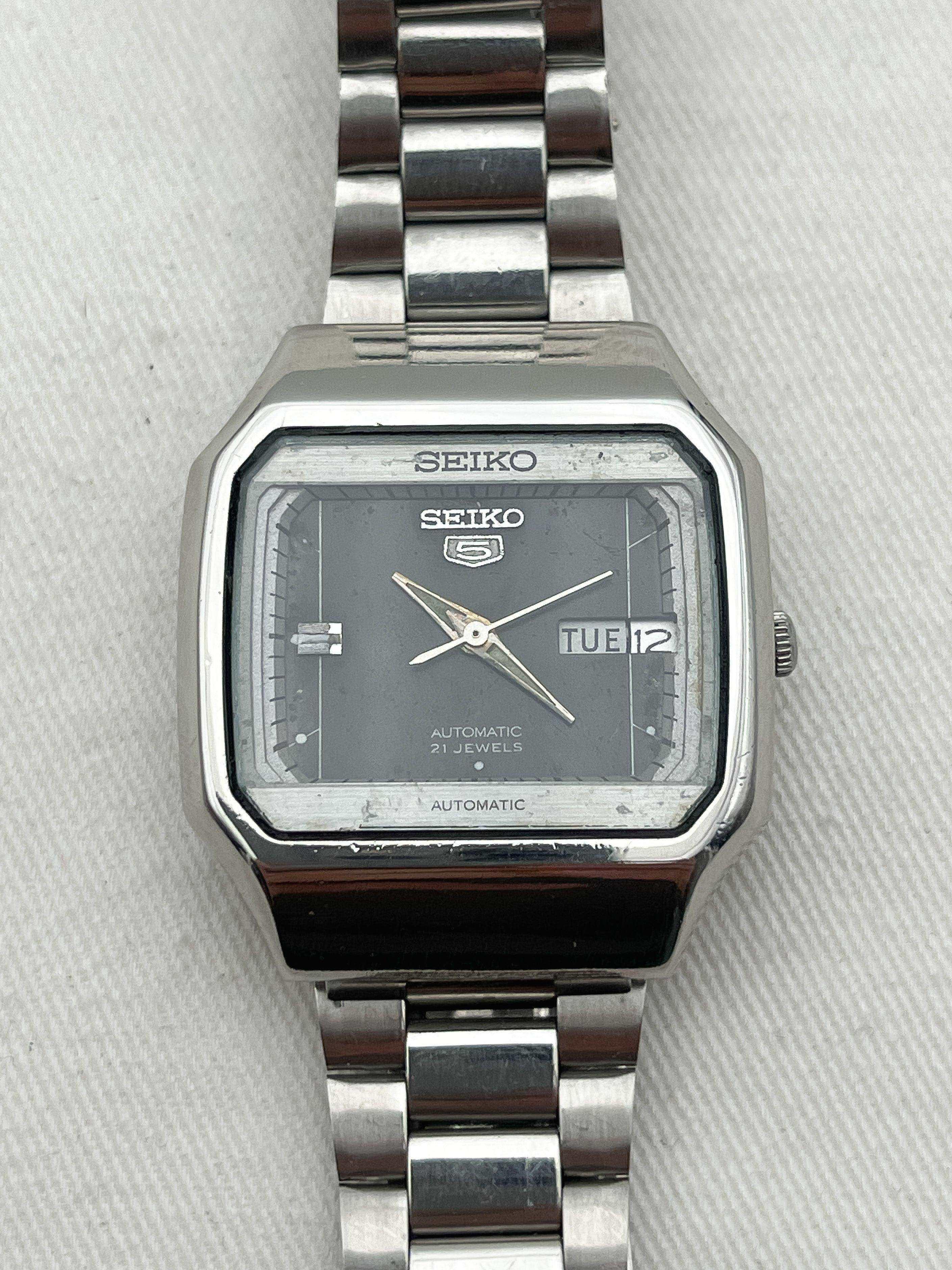 Seiko - TV Daydate - 1982 - Atelier Victor