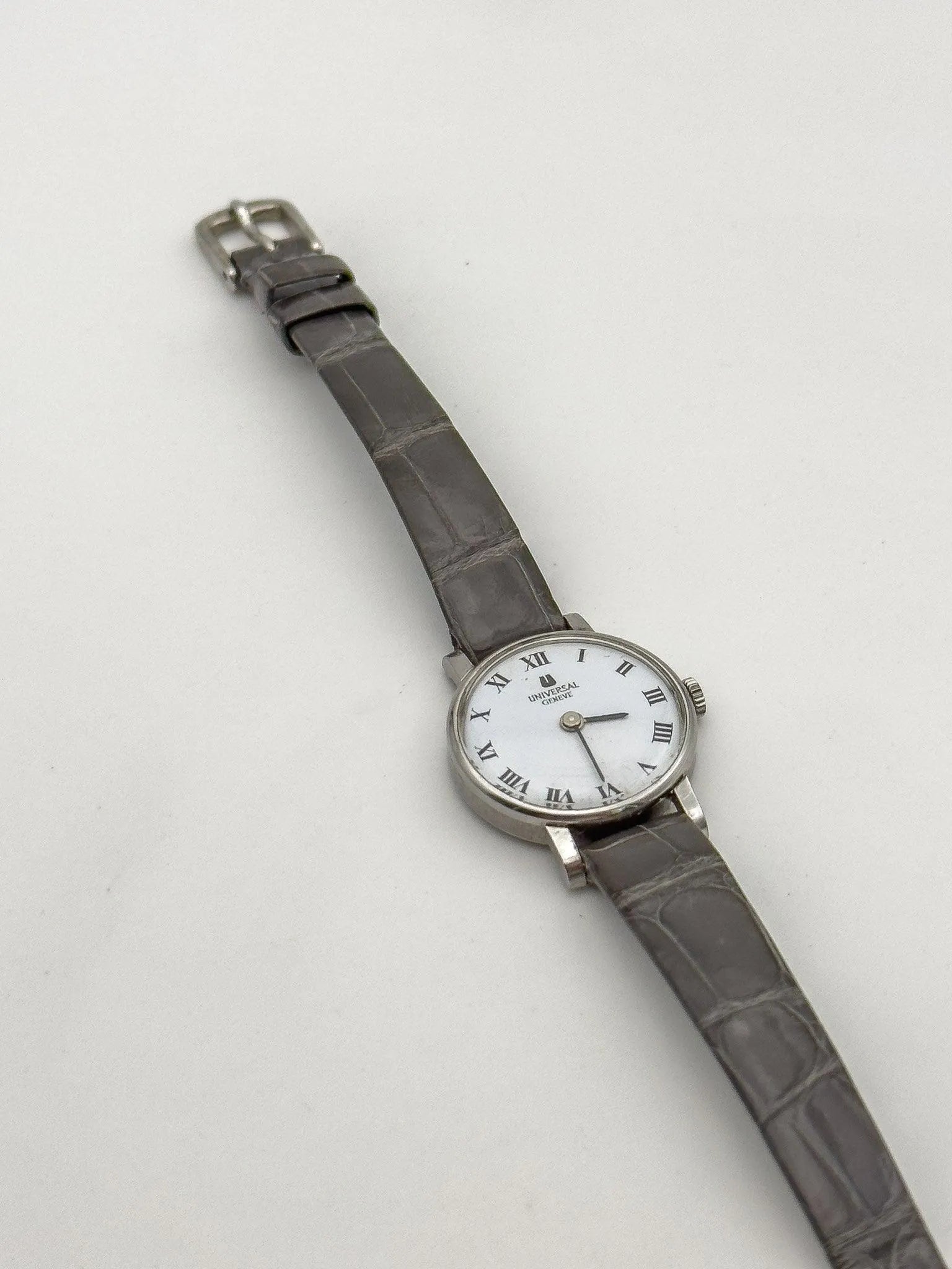 Universal Genève - White Dress Watch - 1970s - Atelier Victor