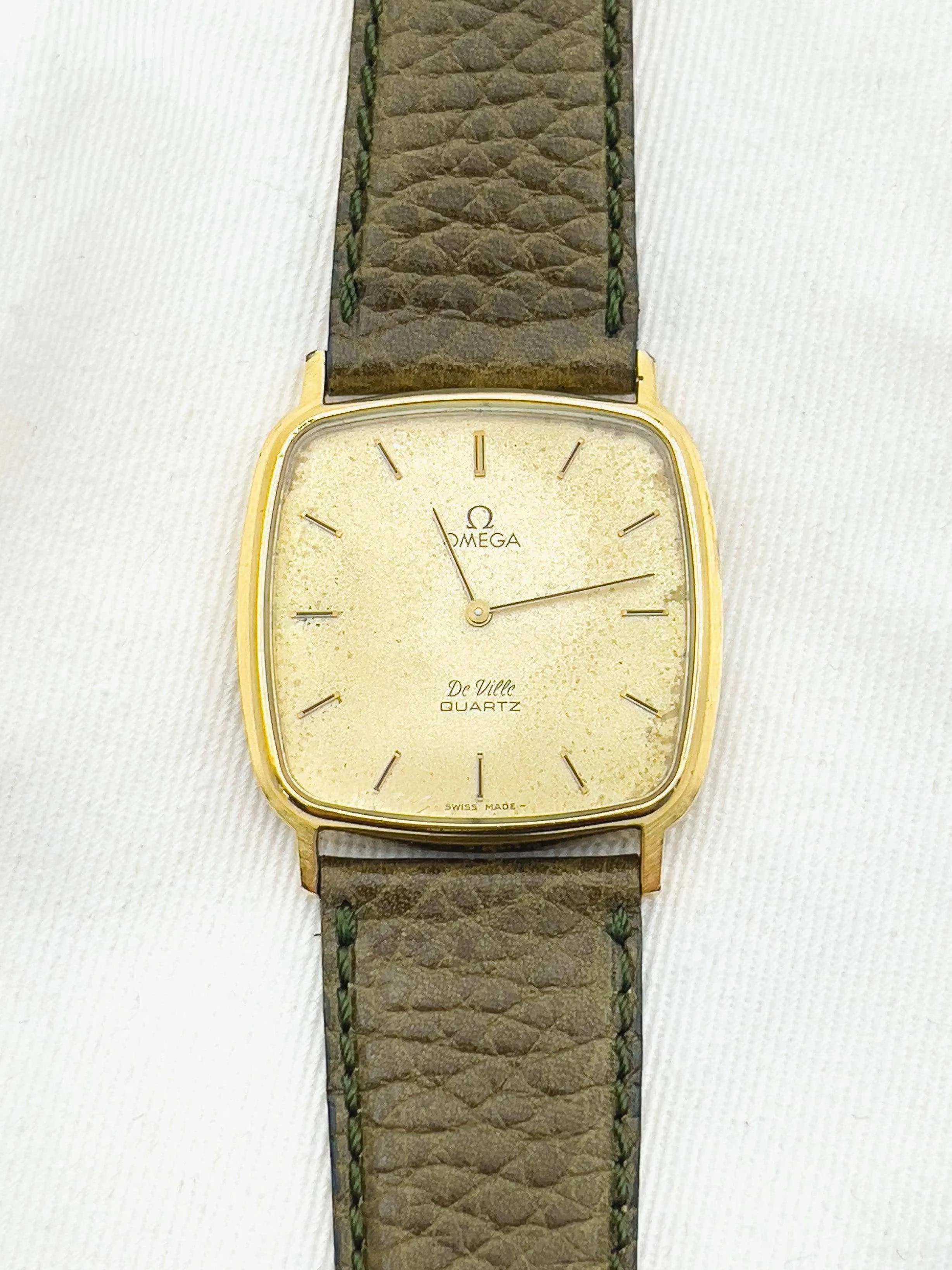 Omega - De Ville Gold Square - 1970's - Atelier Victor