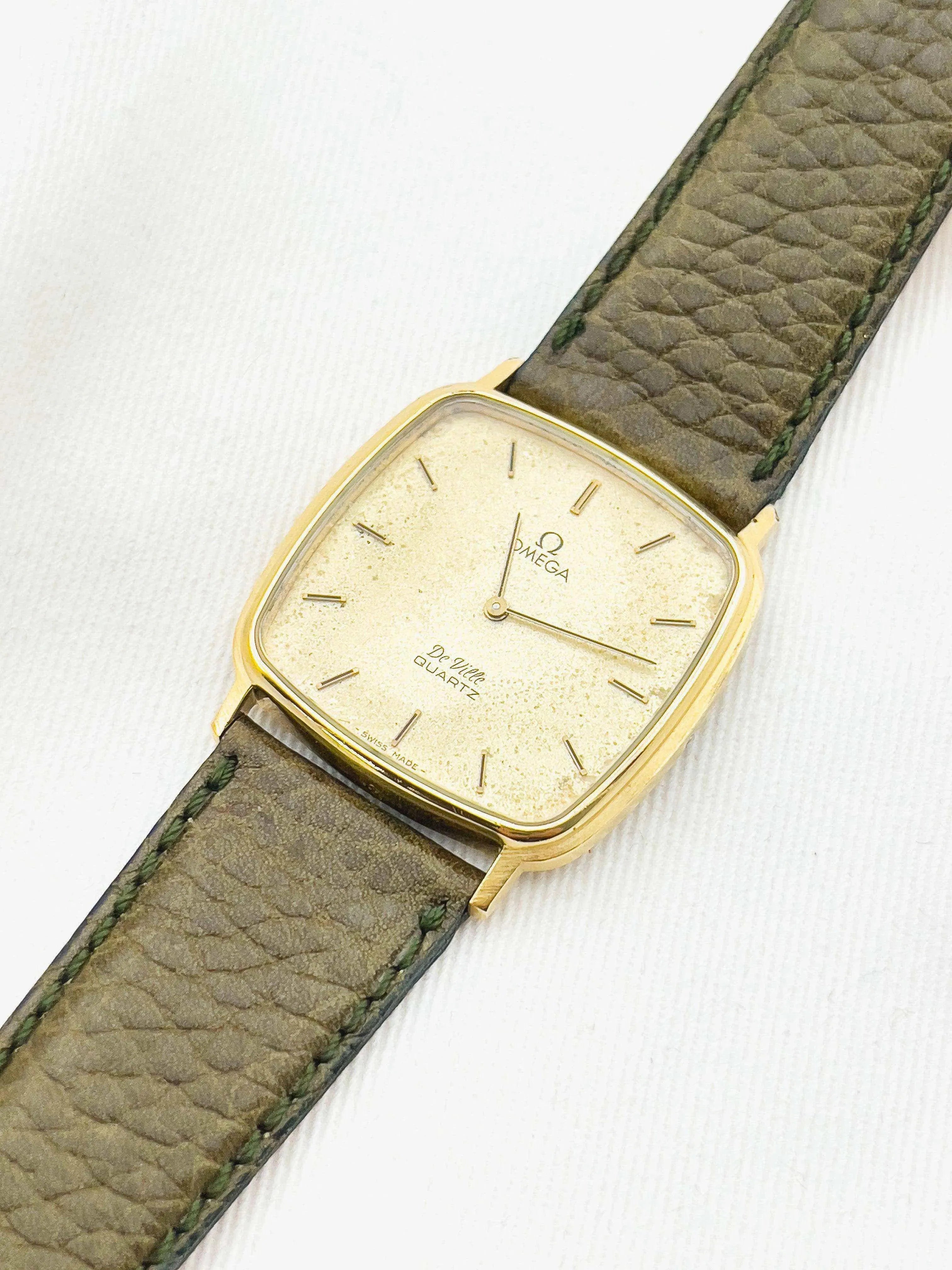 Omega - De Ville Gold Square - 1970's - Atelier Victor