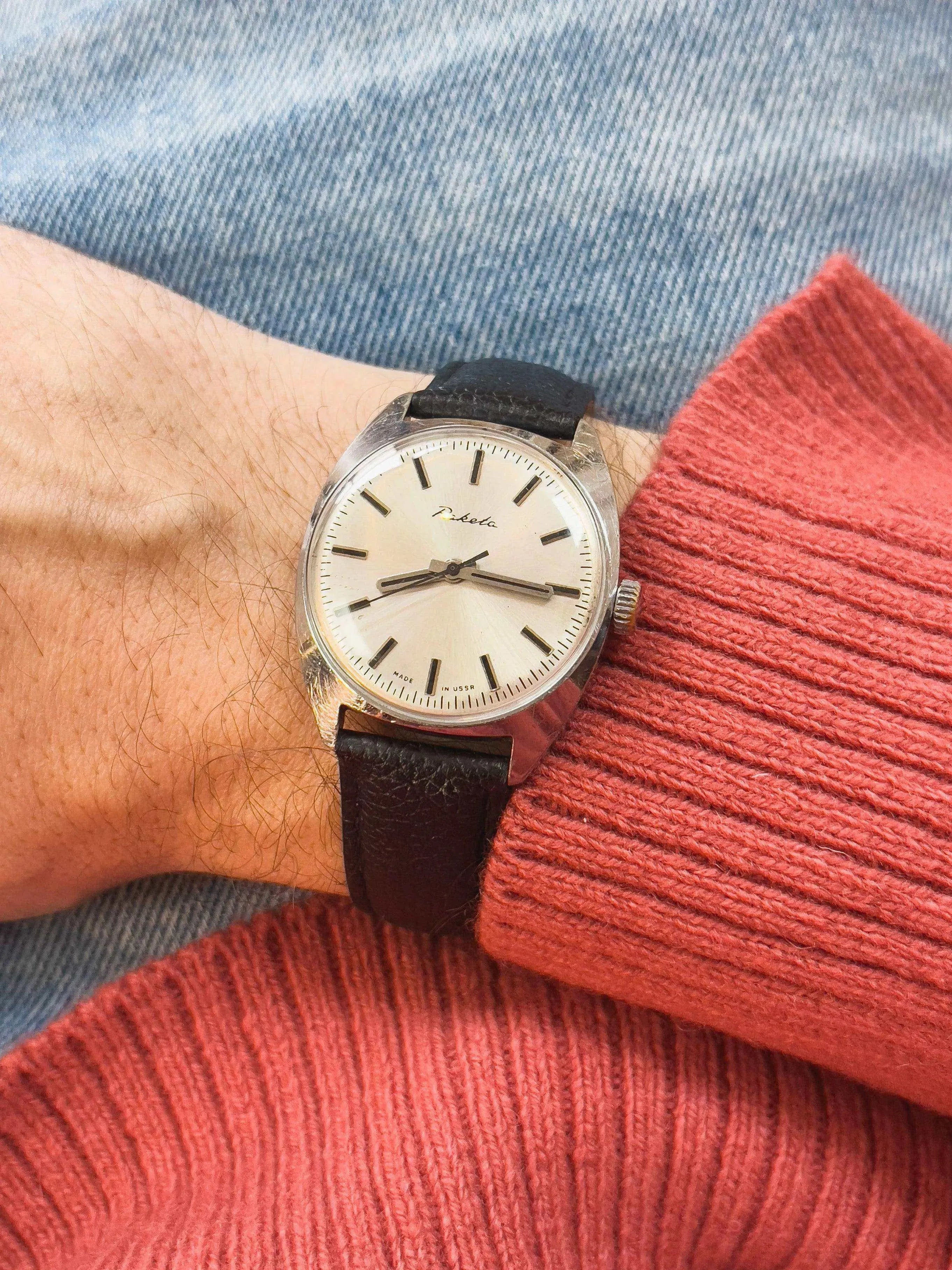 Raketa - "Dress Watch” - Atelier Victor