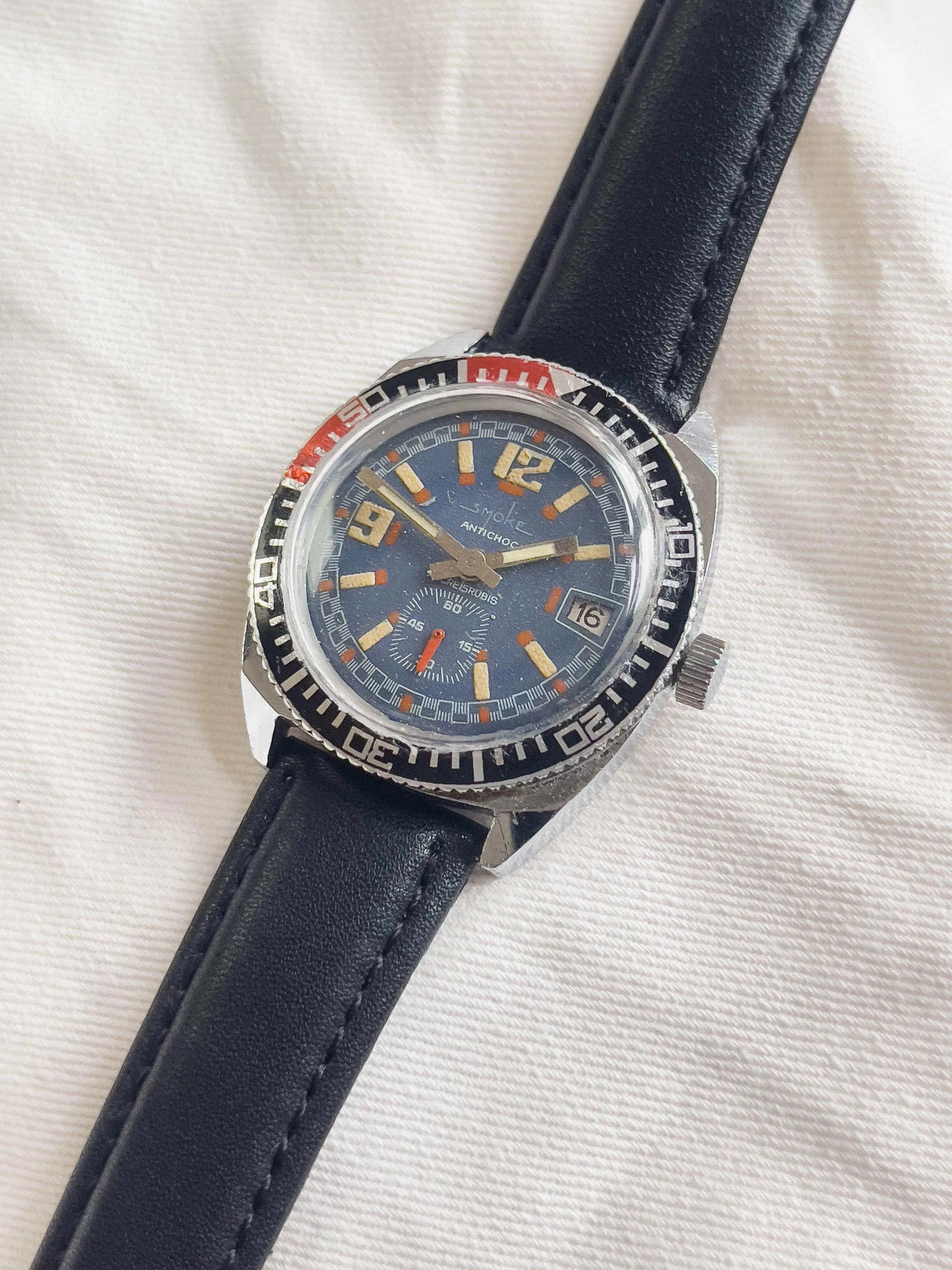 Smoke - Plongeuse Blue Dial - 1960/70's - Atelier Victor